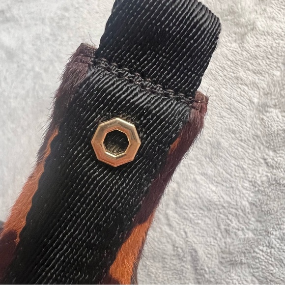 Louise et Cie Zareb Animal Print Leopard Calf Hair Leather Ankle Chelsea Boot - Picture 8 of 15